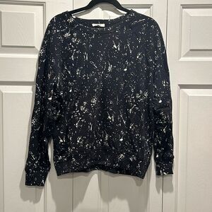 Leallo Navy Sweatshirt with White Splatter Print, Size Medium